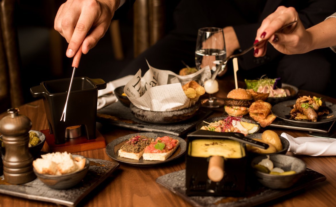 glaernischhof oak bar tapas 2