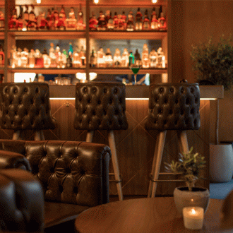 04 oakbar glaernischhof